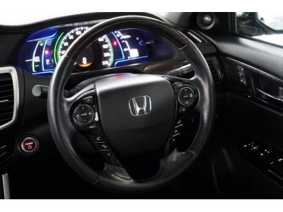2017 honda accord 2.0 hybrid  tech สีดำ รูปที่ 12